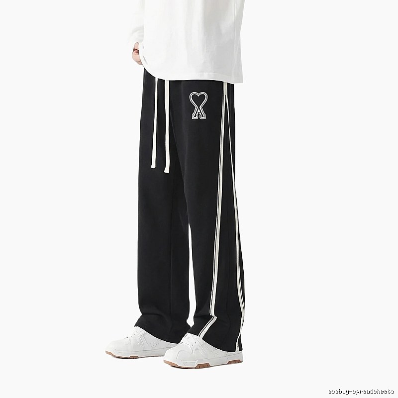 AMI fleece-lined warm black sweatpants