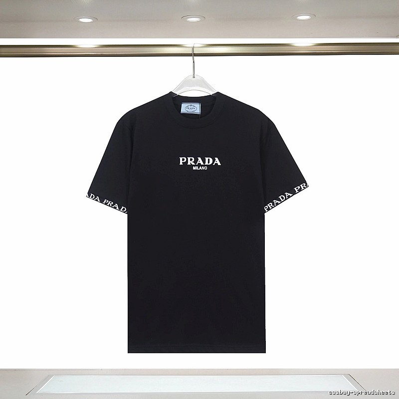 Amiri Resort Logo T-shirt Black Small AM for Travel Looks